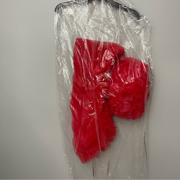 HOUSE OF CB Noelle Off the Shoulder Ruffle Sleeve Minidress NWT - Picture 5 of 6